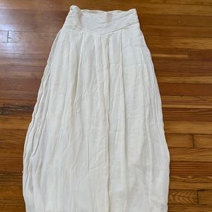 Urban Outfitters - White Maxi Skirt